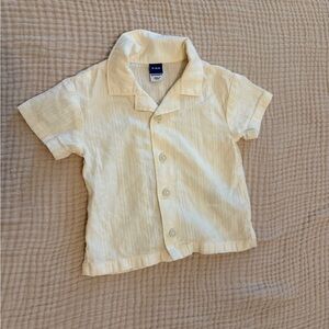 Old Navy Kids Cream Button-Up Shirt
